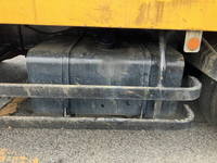 日野プロフィア平ボディ大型（10t）[写真17]