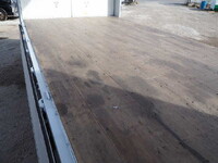 三菱ふそうキャンターアルミウイング小型（2t・3t）[写真19]