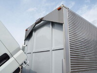 三菱ふそうキャンターアルミウイング小型（2t・3t）[写真26]