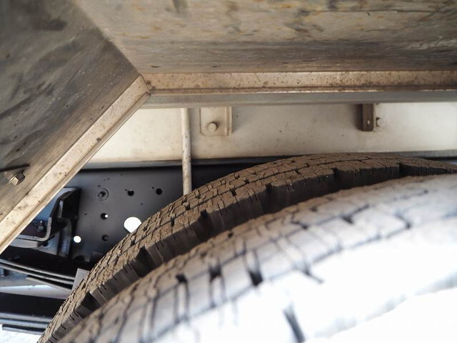 三菱ふそうキャンターアルミウイング小型（2t・3t）[写真32]