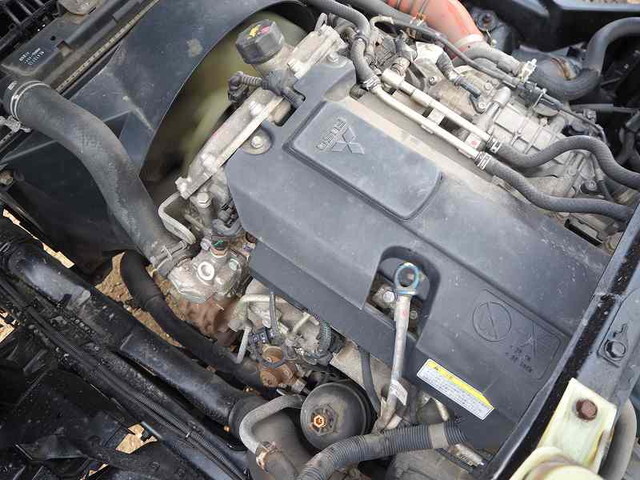 三菱ふそうキャンターアルミウイング小型（2t・3t）[写真33]