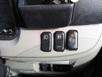 三菱ふそうキャンターアルミウイング小型（2t・3t）[写真40]