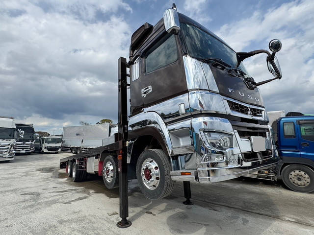 三菱ふそうスーパーグレートセルフローダー大型（10t）[写真12]