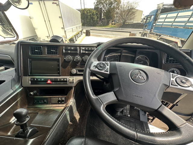 三菱ふそうスーパーグレートセルフローダー大型（10t）[写真27]