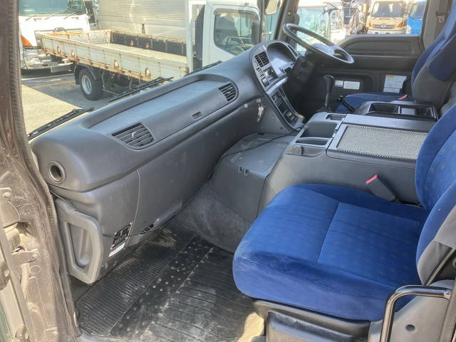 いすゞギガダンプ大型（10t）[写真29]