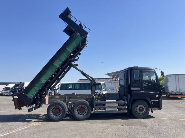 いすゞギガダンプ大型（10t）[写真08]