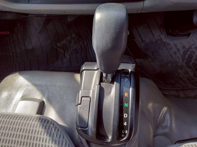 トヨタトヨエース平ボディ小型（2t・3t）[写真17]