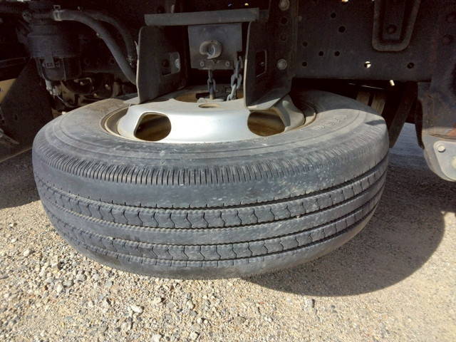 トヨタトヨエース平ボディ小型（2t・3t）[写真29]