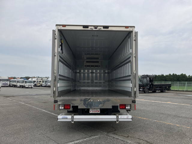 日野レンジャー冷凍車（冷蔵車）中型（4t）[写真10]