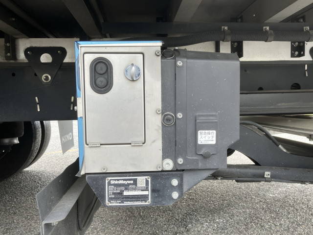 日野レンジャー冷凍車（冷蔵車）中型（4t）[写真22]