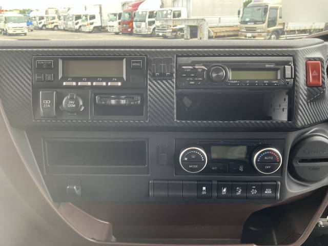 日野レンジャー冷凍車（冷蔵車）中型（4t）[写真36]