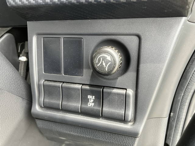 日野レンジャー冷凍車（冷蔵車）中型（4t）[写真38]