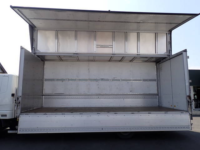 三菱ふそうファイターアルミウイング中型（4t）[写真17]