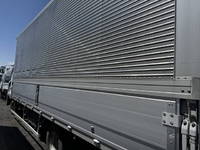 三菱ふそうファイターアルミウイング中型（4t）[写真21]