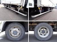 三菱ふそうファイターアルミウイング中型（4t）[写真24]