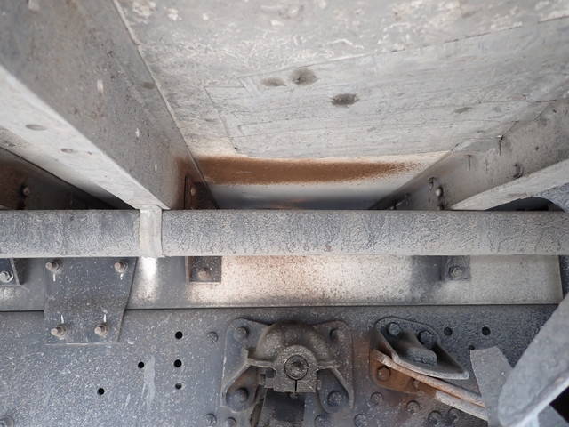 三菱ふそうファイターアルミウイング中型（4t）[写真25]