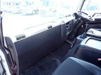 三菱ふそうファイターアルミウイング中型（4t）[写真32]