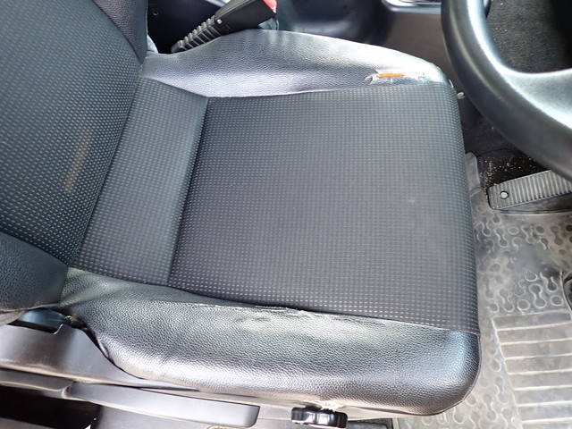 三菱ふそうファイターアルミウイング中型（4t）[写真33]