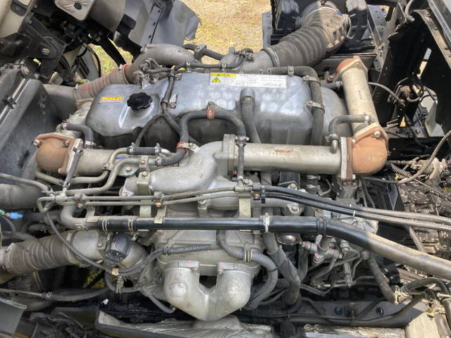 いすゞギガセルフローダー大型（10t）[写真27]