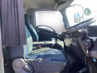 いすゞフォワードアルミウイング中型（4t）[写真05]