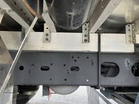 いすゞフォワード冷蔵冷凍ウイング増トン（6t・8t）[写真24]