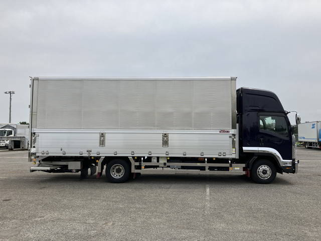 いすゞフォワード冷蔵冷凍ウイング増トン（6t・8t）[写真07]