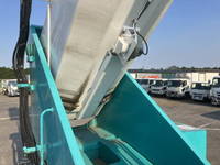 UDトラックスその他の車種高所作業車大型（10t）[写真15]