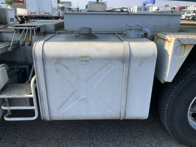 UDトラックスその他の車種高所作業車大型（10t）[写真19]