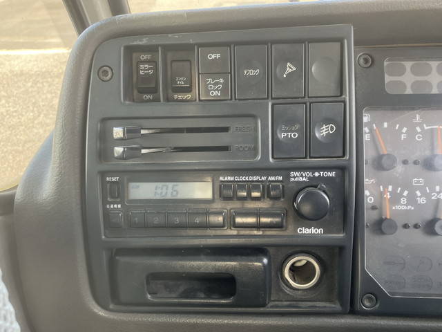 UDトラックスその他の車種高所作業車大型（10t）[写真32]