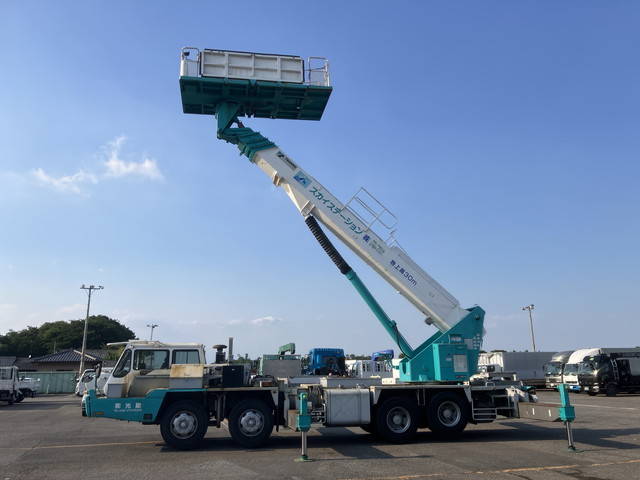 UDトラックスその他の車種高所作業車大型（10t）[写真06]