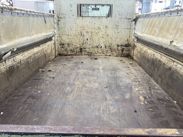 日野デュトロダンプ小型（2t・3t）[写真02]