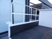 いすゞエルフ平ボディ小型（2t・3t）[写真19]