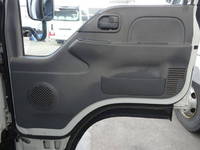 いすゞエルフ平ボディ小型（2t・3t）[写真24]