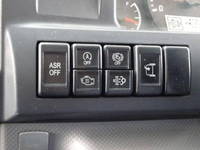 いすゞエルフ平ボディ小型（2t・3t）[写真33]