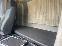 日野レンジャーアルミウイング中型（4t）[写真05]