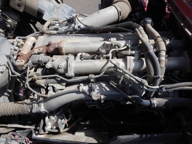 いすゞギガトレーラーヘッド（トラクターヘッド）大型（10t）[写真11]