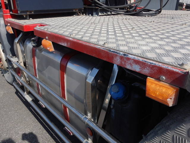 いすゞギガトレーラーヘッド（トラクターヘッド）大型（10t）[写真28]