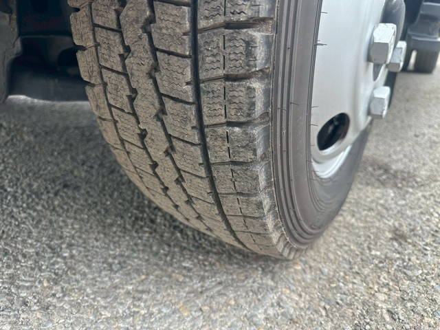 日野デュトロ平ボディ小型（2t・3t）[写真33]