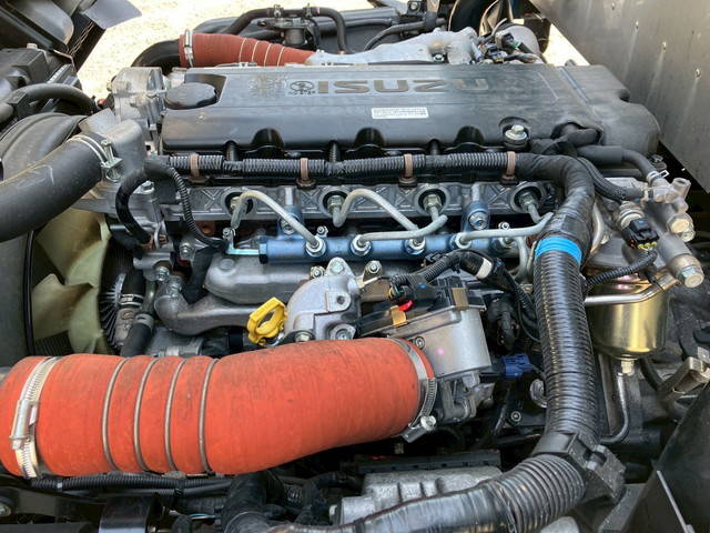 いすゞエルフ平ボディ小型（2t・3t）[写真26]