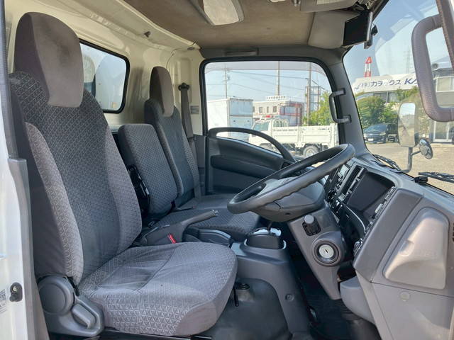 いすゞエルフ平ボディ小型（2t・3t）[写真31]