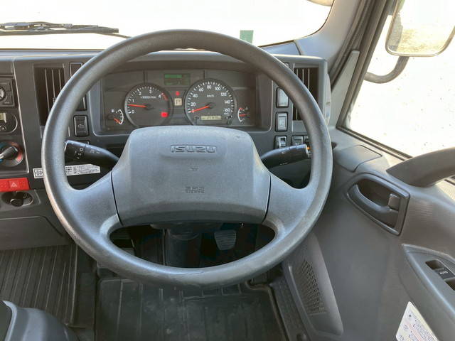 いすゞエルフ平ボディ小型（2t・3t）[写真35]