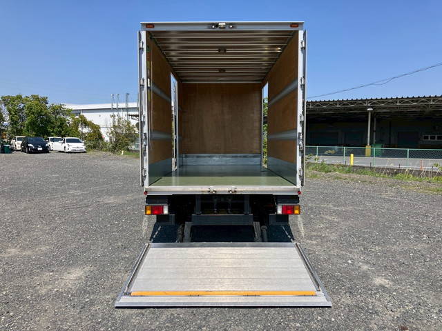 いすゞエルフアルミバン小型（2t・3t）[写真10]