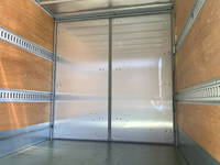 いすゞエルフアルミバン小型（2t・3t）[写真18]