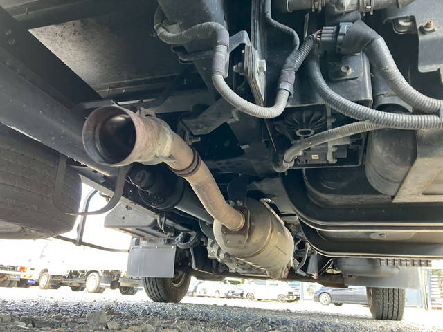 いすゞエルフアルミバン小型（2t・3t）[写真25]