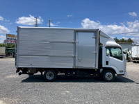 いすゞエルフアルミバン小型（2t・3t）[写真06]