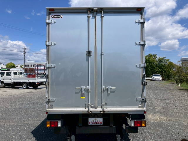 いすゞエルフアルミバン小型（2t・3t）[写真09]