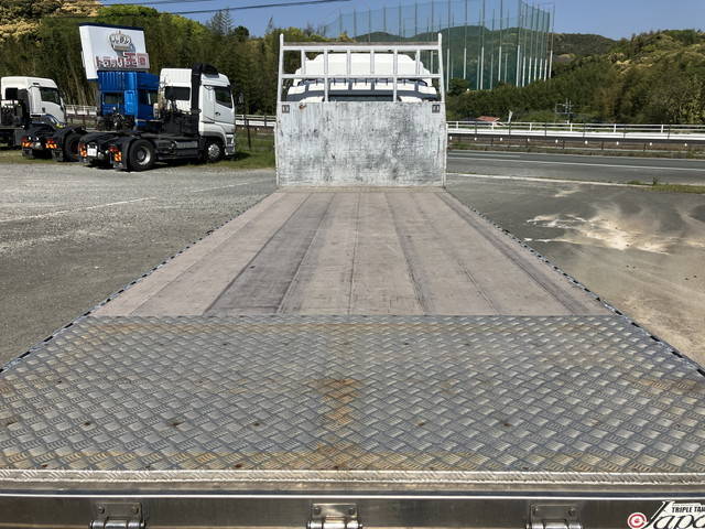 いすゞフォワードアルミブロック中型（4t）[写真10]