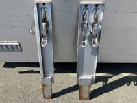 いすゞフォワードアルミブロック中型（4t）[写真14]