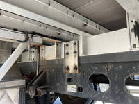 いすゞフォワードアルミブロック中型（4t）[写真20]