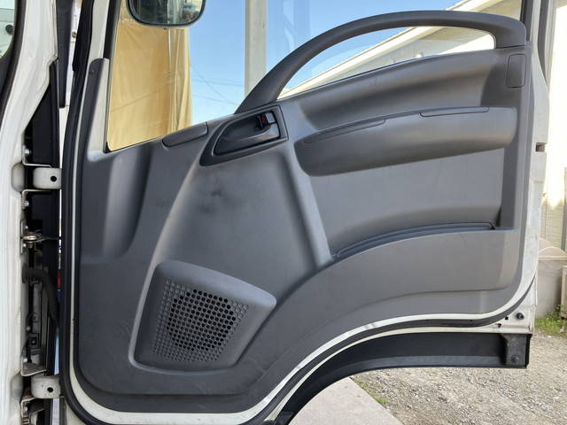 いすゞフォワードアルミブロック中型（4t）[写真28]